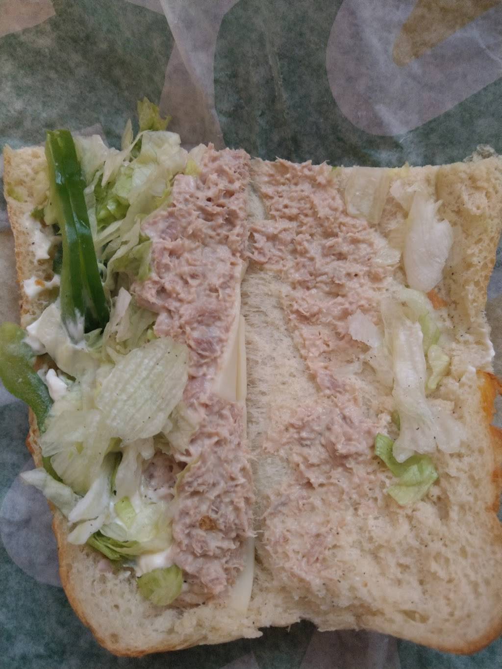 Subway | restaurant | 273 N University Dr, Pembroke Pines, FL 33024, USA | 9549895726 OR +1 954-989-5726