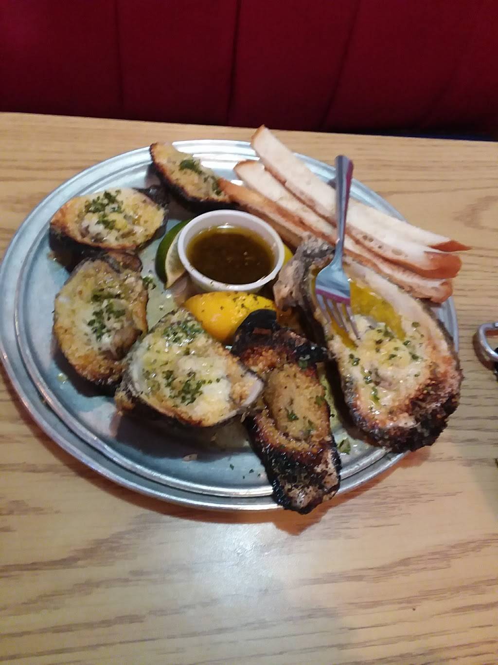 Aw Shucks | restaurant | 1630 S Stemmons Fwy, Lewisville, TX 75067, USA | 9724362520 OR +1 972-436-2520