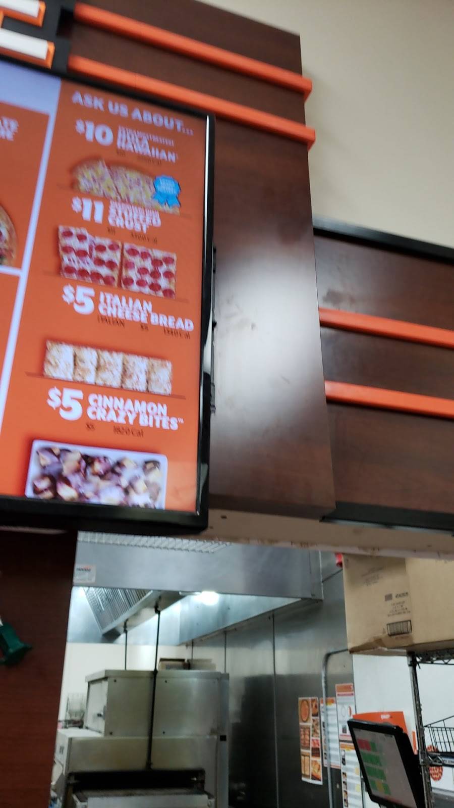 Little Caesars Pizza | meal takeaway | 1717 E Vista Chino, Palm Springs, CA 92262, USA | 7603184860 OR +1 760-318-4860