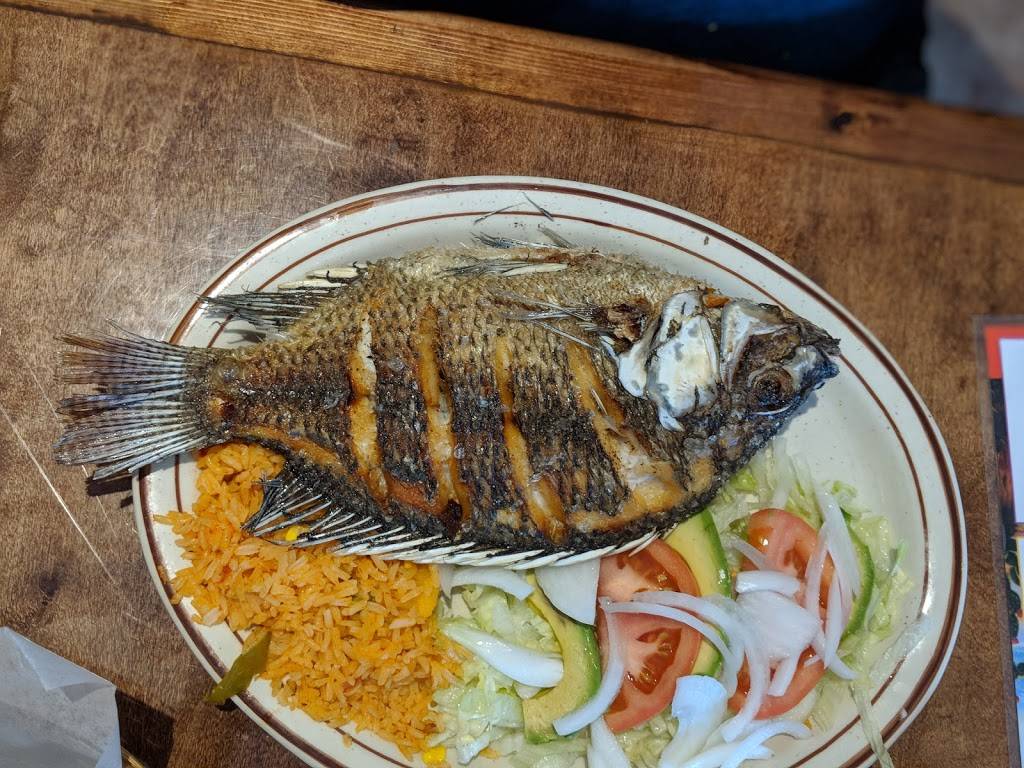 Los Cabos Cantina And Grill | restaurant | 7800 N Sommer St #106, Peoria, IL 61615, USA | 3096922710 OR +1 309-692-2710