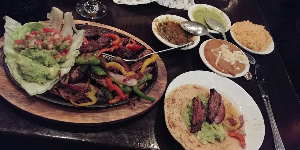 Corralito Steak House | restaurant | 2725 N Mesa St A, El Paso, TX 79902, USA | 9155338335 OR +1 915-533-8335