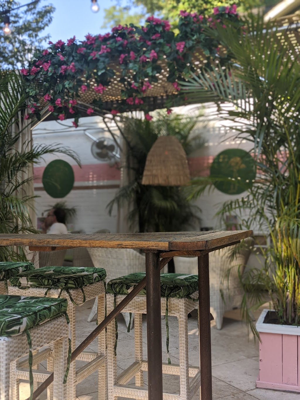 Tropicale | restaurant | 1077 Hemphill Ave NW, Atlanta, GA 30318, USA | 4048442707 OR +1 404-844-2707