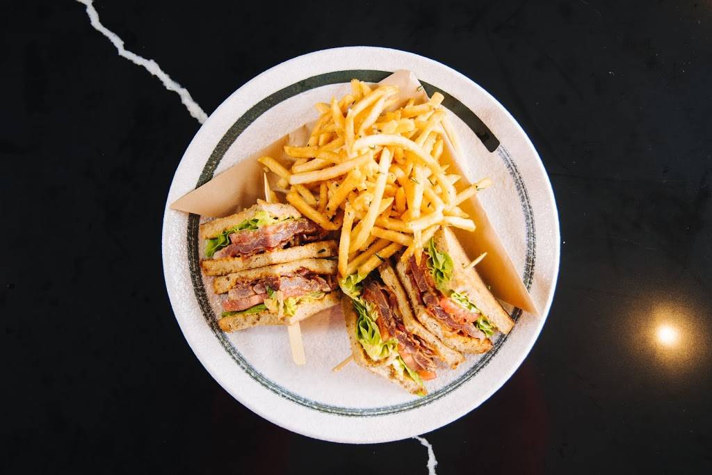 Wicked Bar | restaurant | 512 Main St, Fort Worth, TX 76102, USA | 8176014621 OR +1 817-601-4621