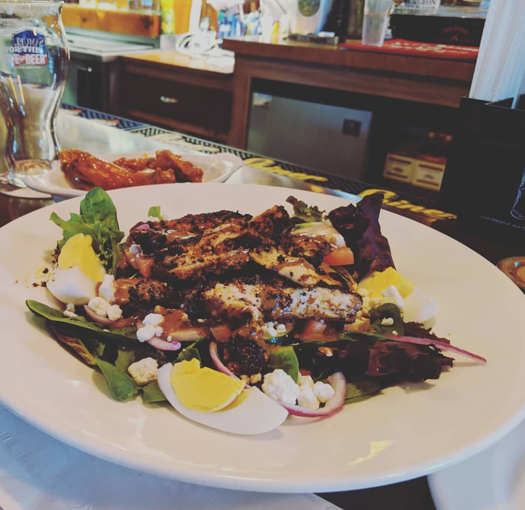 Jonny Bs Tavern | restaurant | 8345 New Floyd Rd, Rome, NY 13440, USA | 3152064045 OR +1 315-206-4045