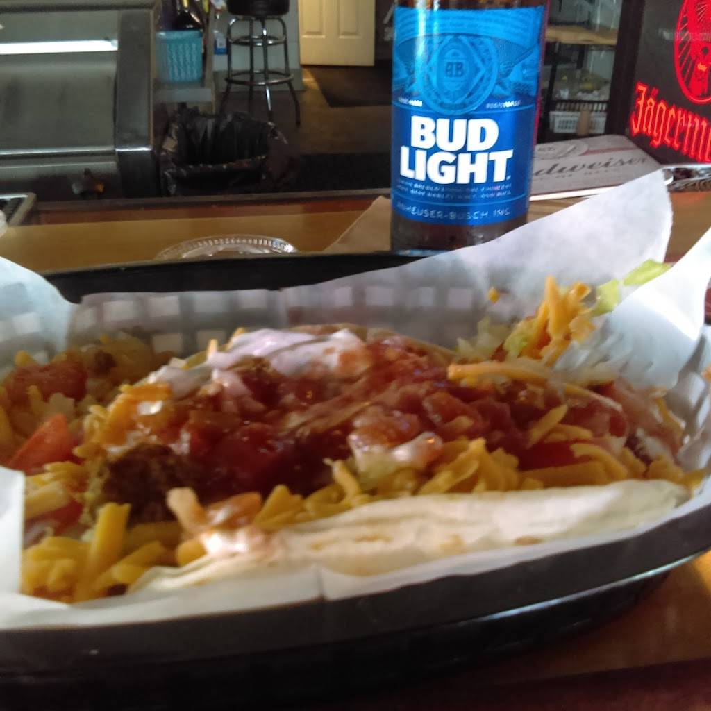 Tnt | restaurant | 2327 Kishwaukee St, Rockford, IL 61104, USA | 8159774844 OR +1 815-977-4844