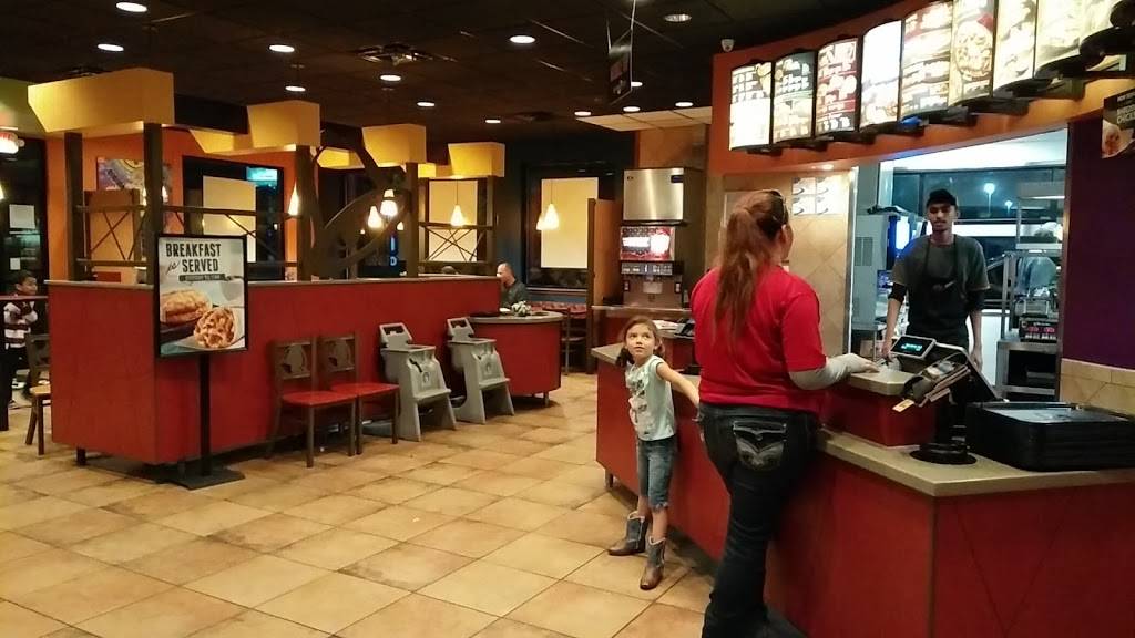 Taco Bell | meal takeaway | 11719 S Texas 6, Sugar Land, TX 77498, USA | 2814944684 OR +1 281-494-4684