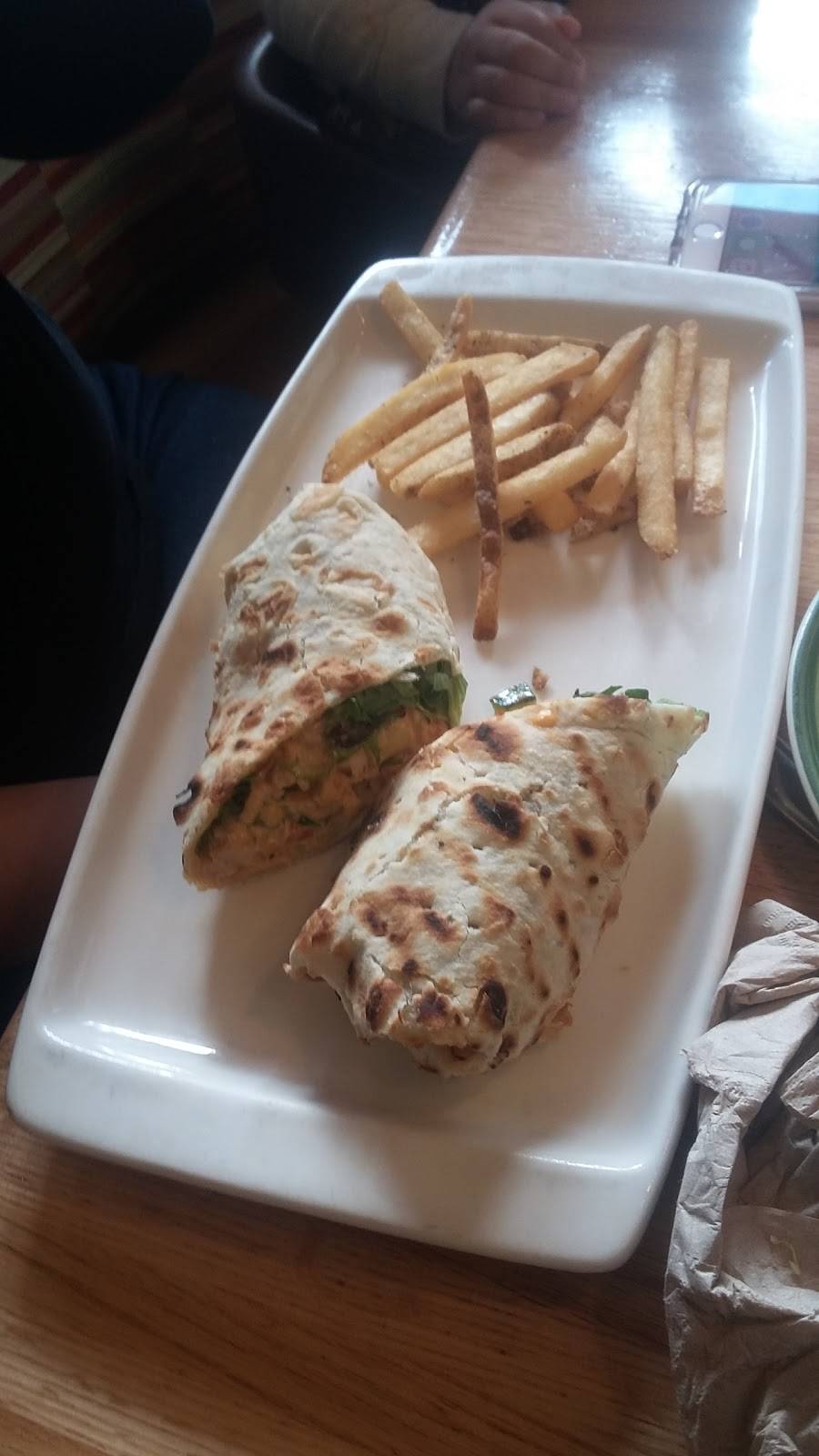 Applebees Grill + Bar | restaurant | 3819 Bridgeport Way W, University Place, WA 98466, USA | 2535665968 OR +1 253-566-5968