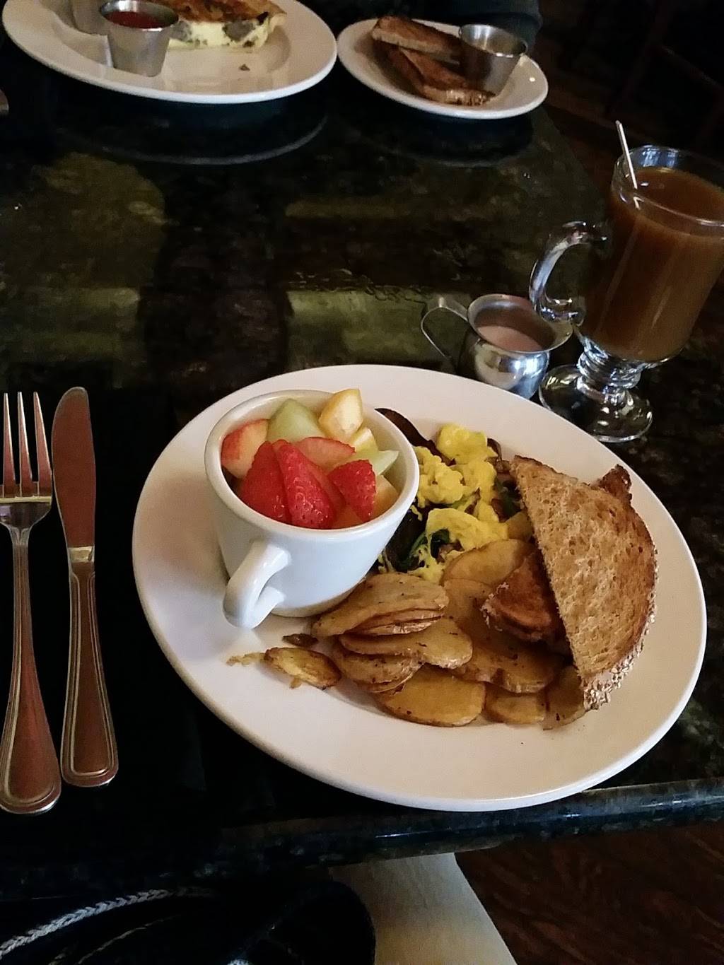 Wild Flower Restaurant & Catering | restaurant | 4590 Laclede Ave #2104, St. Louis, MO 63108, USA | 3143679888 OR +1 314-367-9888