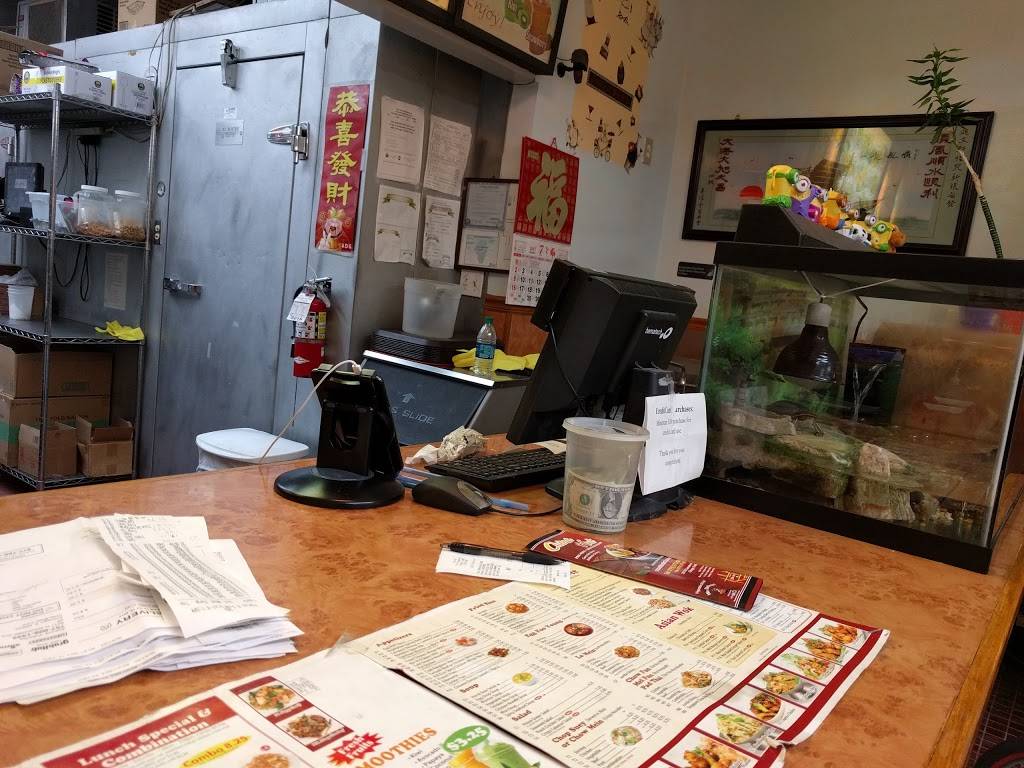 China Hut | restaurant | 2311 W Lawrence Ave, Chicago, IL 60625, USA | 7732716868 OR +1 773-271-6868