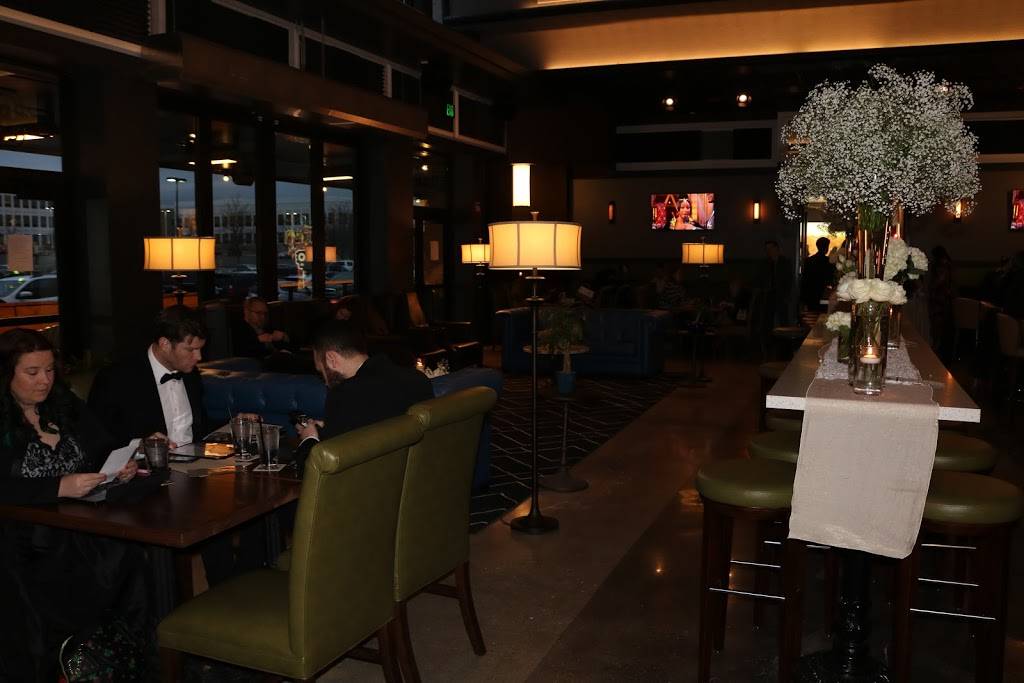 The Backlot | restaurant | 4005 South Ave Suite A, Springfield, MO 65807, USA | 4177089599 OR +1 417-708-9599