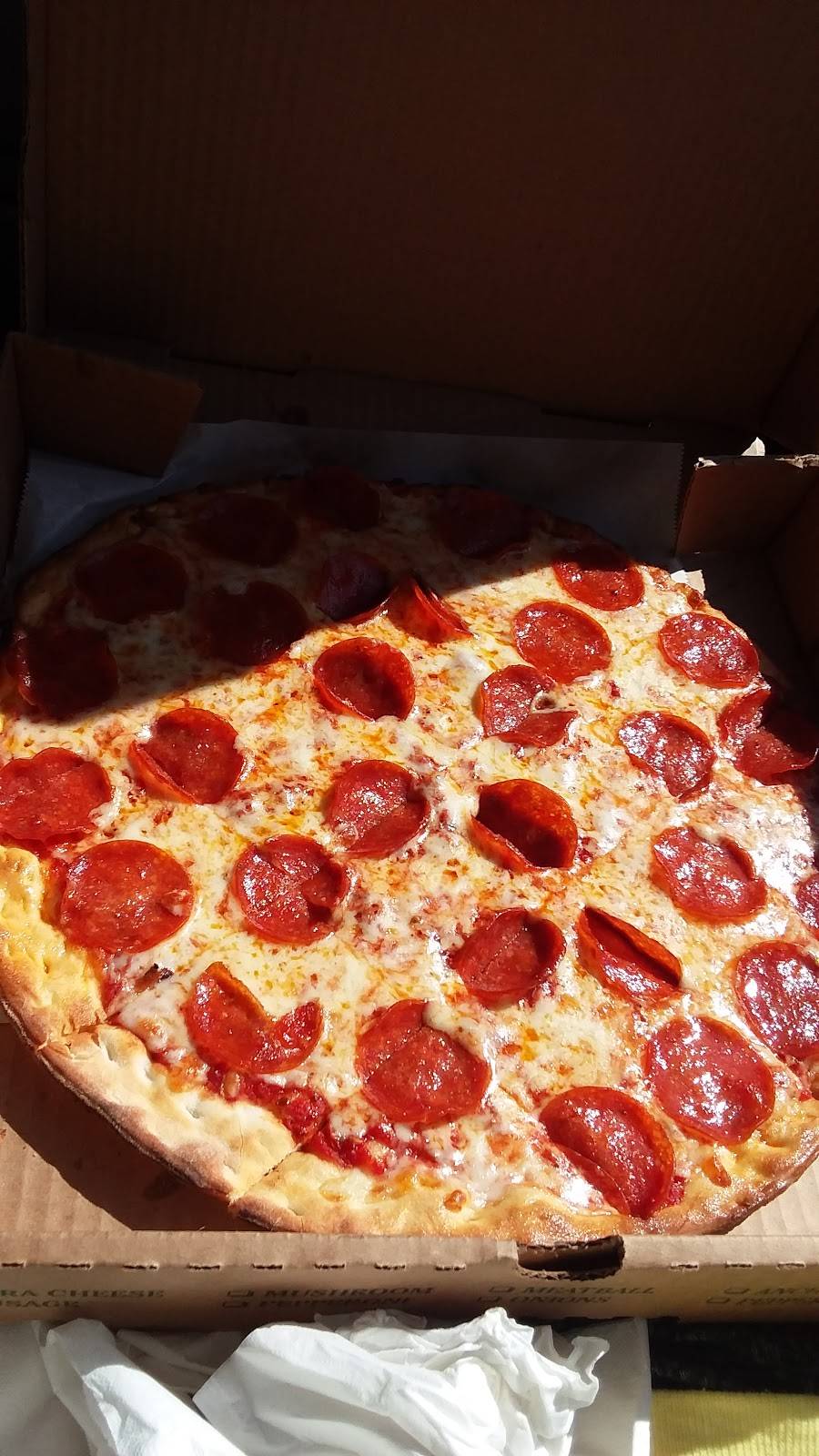 Sicilys | restaurant | 108 Glen Bailey Dr, West Memphis, AR 72301, USA | 8707353491 OR +1 870-735-3491