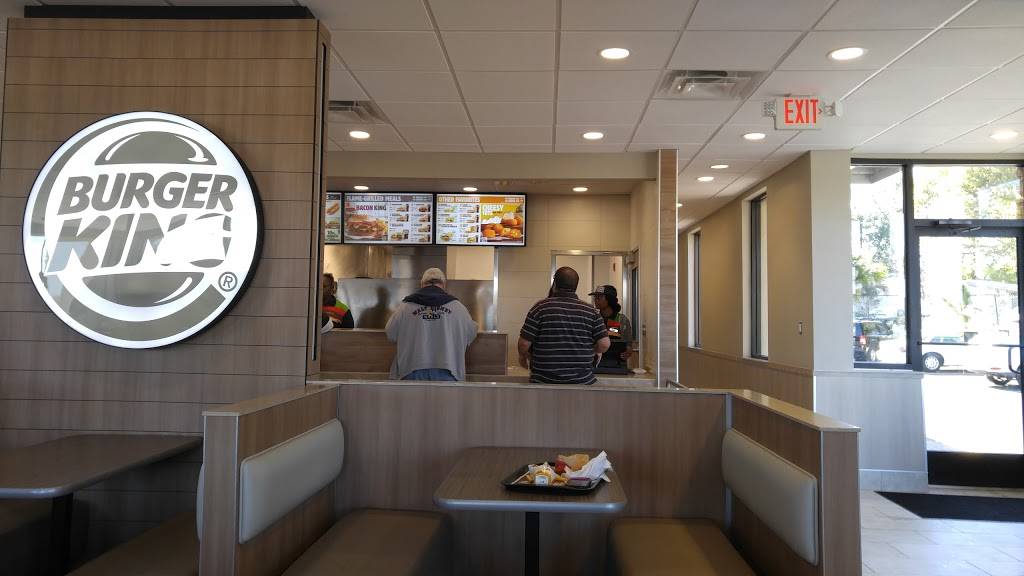 Burger King | restaurant | 3212 US Hwy 98 N, Lakeland, FL 33805, USA | 8636065320 OR +1 863-606-5320