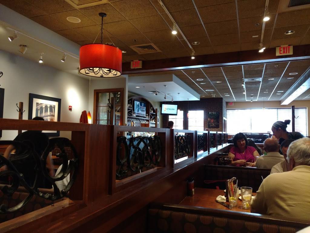 Bertuccis Italian Restaurant | restaurant | 1257 Highland Ave, Needham, MA 02492, USA | 7814493777 OR +1 781-449-3777