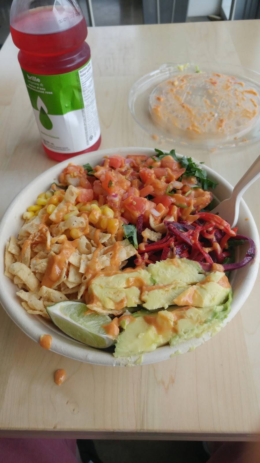 Freshii | restaurant | 90 Park Pl Blvd, Barrie, ON L4N 9A9, Canada | 7052301940 OR +1 705-230-1940