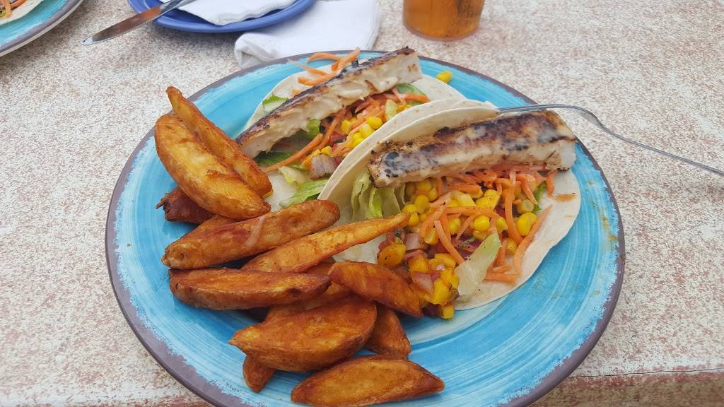 Barracudas Bar & Grill | restaurant | 203 S Atlantic Ave, New Smyrna Beach, FL 32169, USA | 3869573931 OR +1 386-957-3931