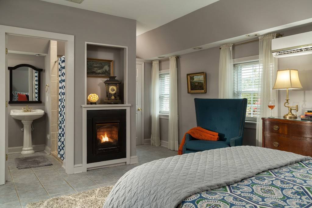 Inn At Meander Plantation | restaurant | 2333 N James Madison Hwy, Locust Dale, VA 22948, USA | 5406724912 OR +1 540-672-4912