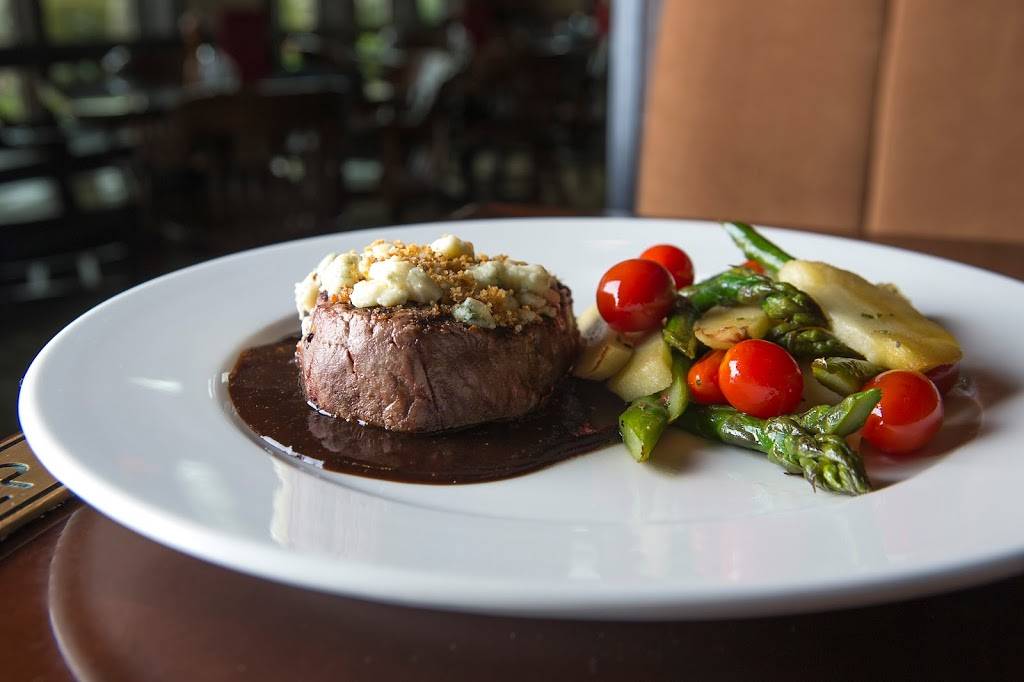 Stanfords Northgate | restaurant | 401 NE Northgate Way #1106, Northgate, WA 98125, USA | 2068346277 OR +1 206-834-6277