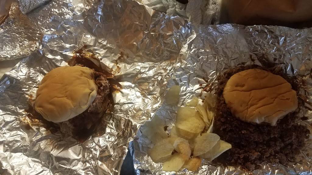 Buffalos Barbecue | restaurant | 201 OK-11, Sperry, OK 74073, USA | 9182886200 OR +1 918-288-6200