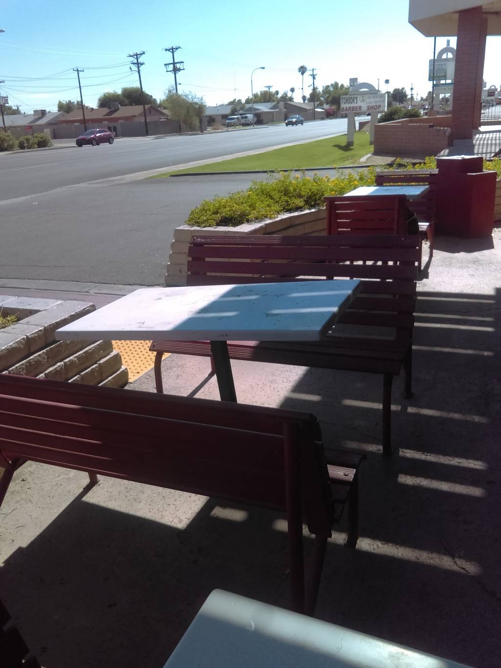 Jack in the Box | restaurant | 7510 W Indian School Rd, Phoenix, AZ 85033, USA | 6238493022 OR +1 623-849-3022