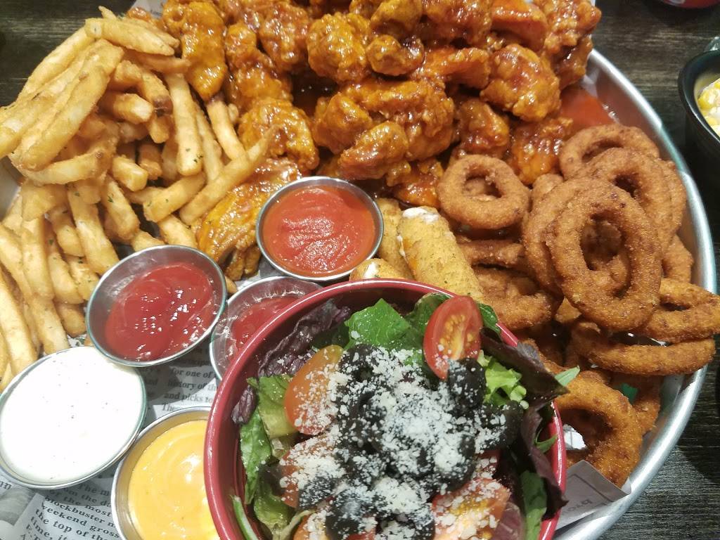 Pelicana Chicken | meal delivery | 22-54 31st St, Queens, NY 11105, USA | 7185450110 OR +1 718-545-0110