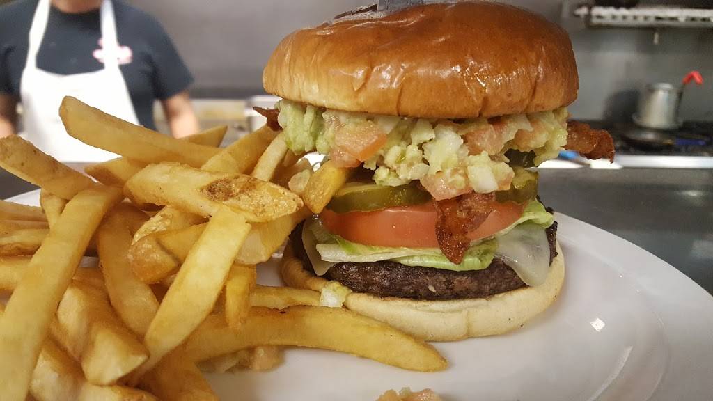 Mattys Grill and Pancake House | restaurant | 995 Brook Forest Ave, Shorewood, IL 60404, USA | 8152549600 OR +1 815-254-9600