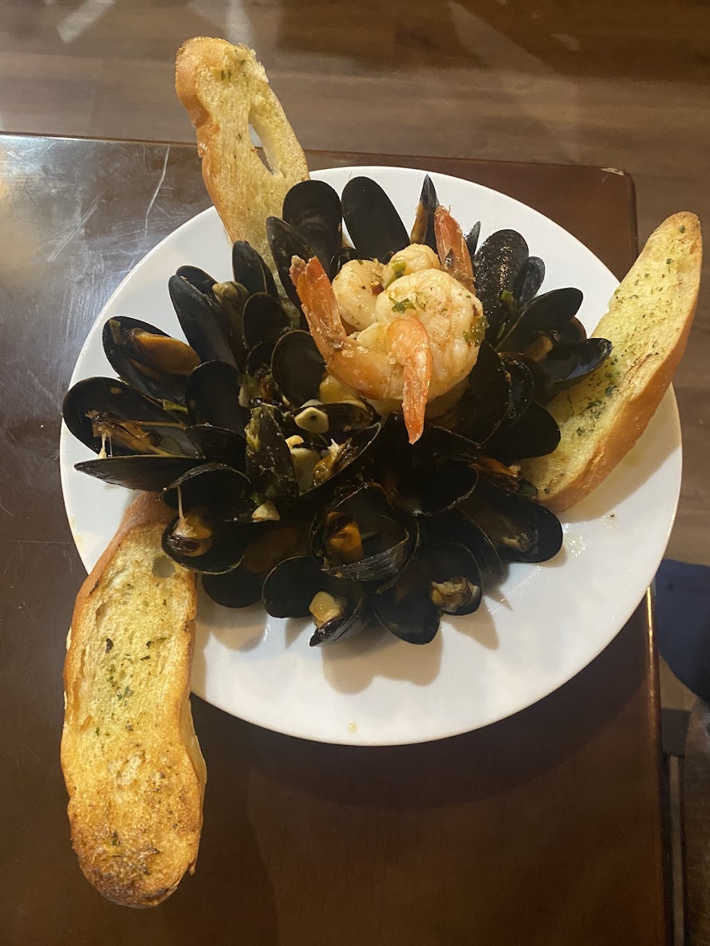 Golden Blue | restaurant | 2172 Clarendon Rd, Brooklyn, NY 11226, USA | 3474065414 OR +1 347-406-5414