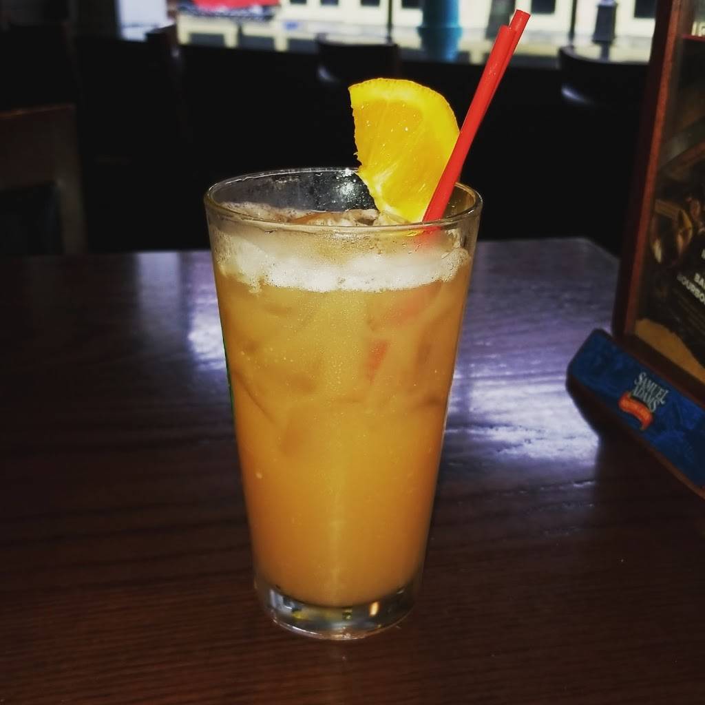 The Brass Tap | night club | Centro Ybor, 1600 E 8th Ave E-113, Tampa, FL 33605, USA | 8132410000 OR +1 813-241-0000