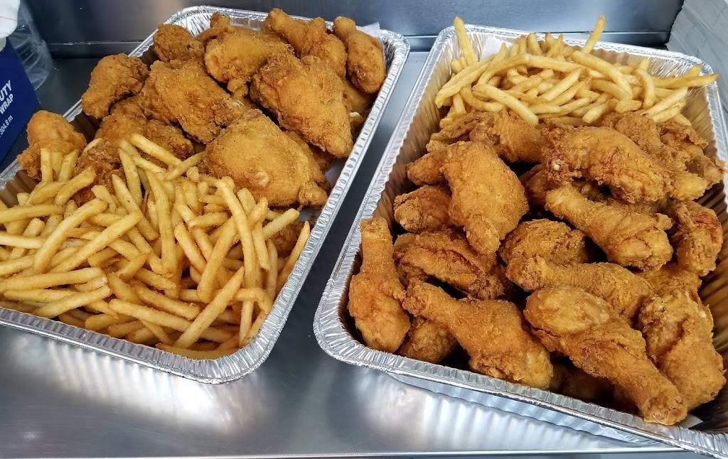 Crispy and Grill | restaurant | 2345 W Ryan Rd D, Oak Creek, WI 53154, USA | 4147617700 OR +1 414-761-7700