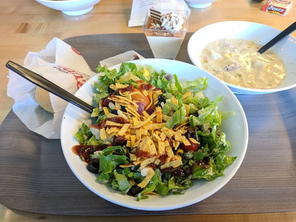 Café Zupas | meal takeaway | 10680 S River Front Pkwy, South Jordan, UT 84095, USA | 8012538881 OR +1 801-253-8881