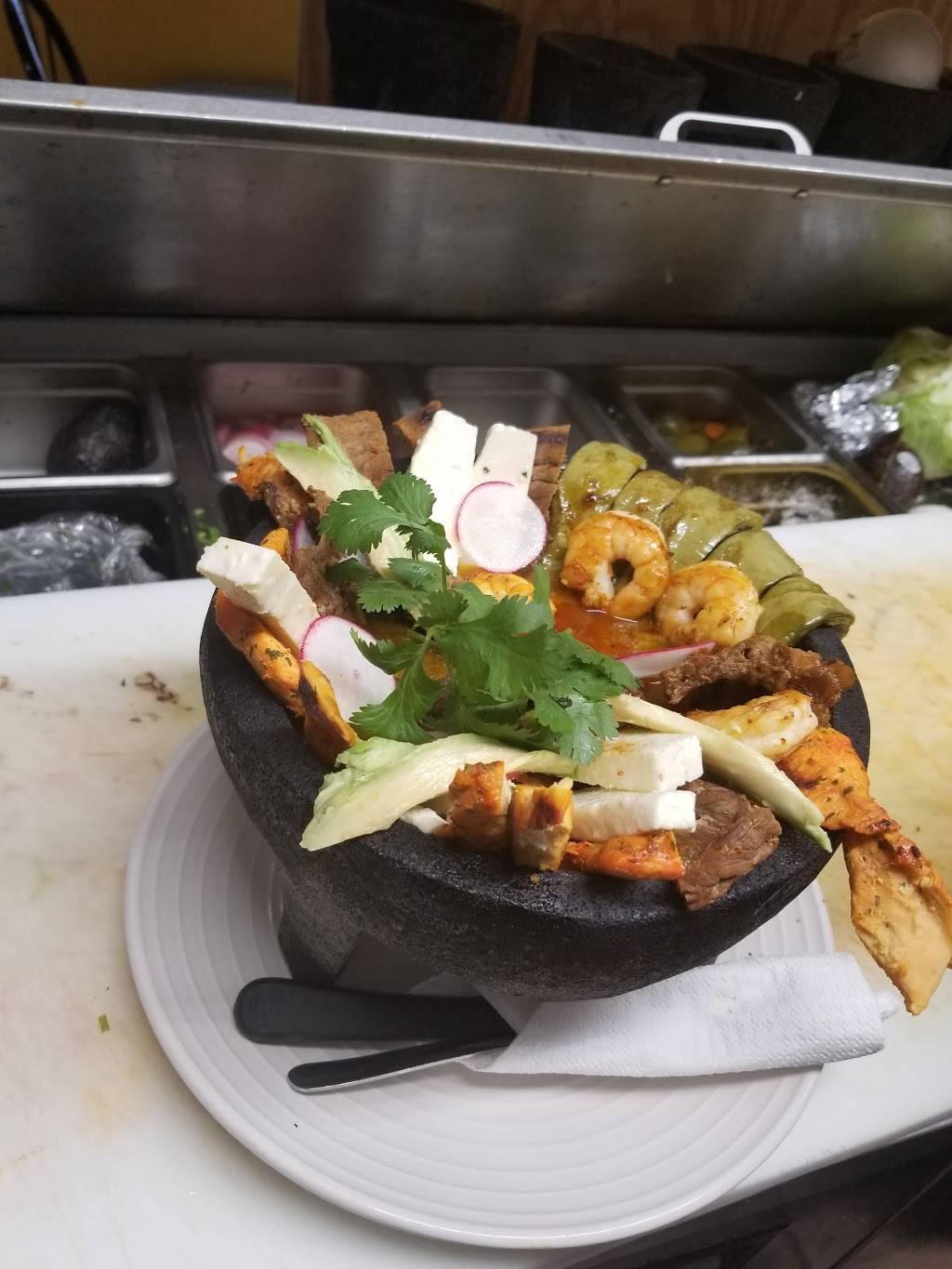 Ave Maria Taqueria | restaurant | 706 N 9th St, Reading, PA 19604, USA | 6103766709 OR +1 610-376-6709