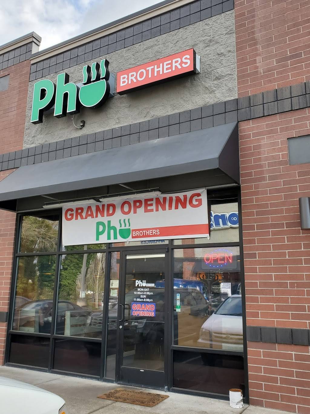 Pho Brothers | restaurant | 913 NE, OR-99W Suite C, McMinnville, OR 97128, USA | 5038839467 OR +1 503-883-9467