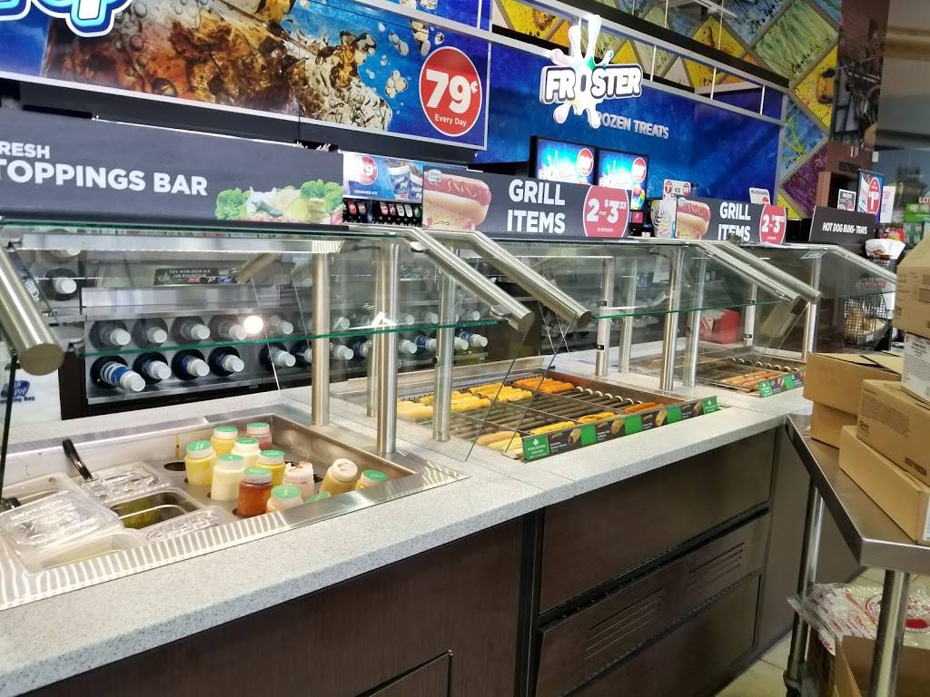 Circle K | meal takeaway | 2415 W Jonathan Moore Pike, Columbus, IN 47201, USA | 8123752264 OR +1 812-375-2264