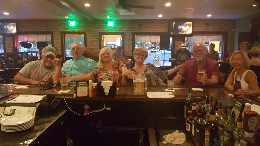 Dowds Pub & Grill | restaurant | 15200 S Tamiami Trail #114, Fort Myers, FL 33908, USA | 2394378162 OR +1 239-437-8162