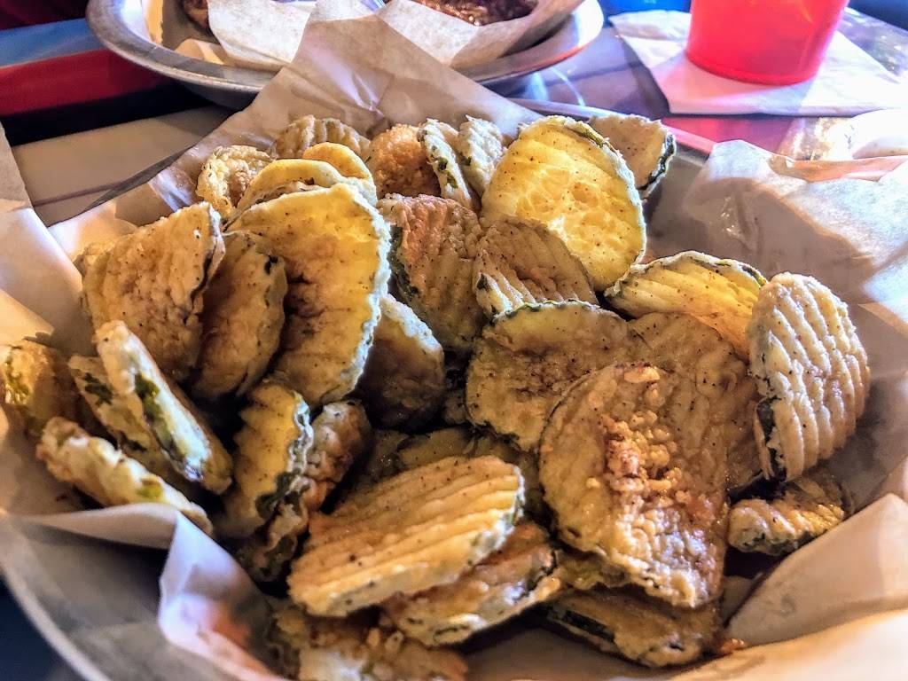 Hooters | restaurant | 4120 Dutchmans Ln, Louisville, KY 40207, USA | 5028957100 OR +1 502-895-7100