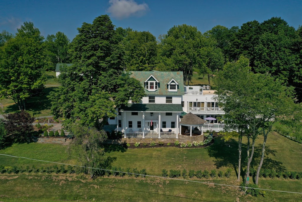 Kenoza Hall | restaurant | 5762 NY-52, Kenoza Lake, NY 12750, USA | 8454821022 OR +1 845-482-1022