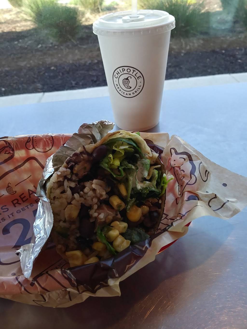 Chipotle Mexican Grill | restaurant | 190 W Bitters Rd, San Antonio, TX 78216, USA | 2104940002 OR +1 210-494-0002