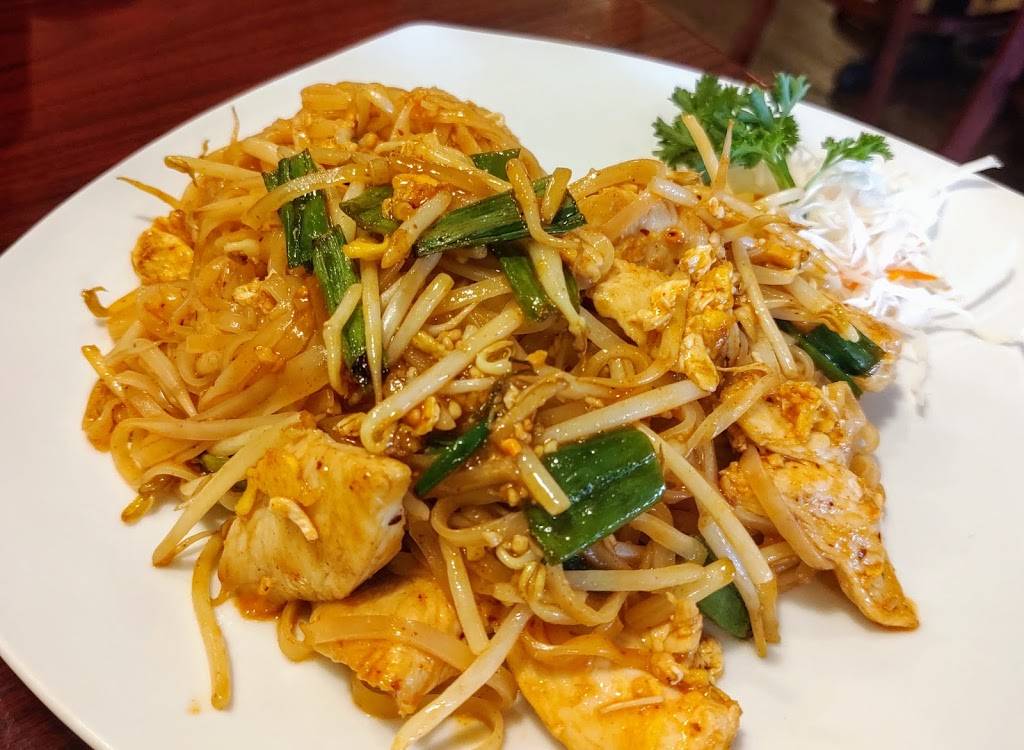 Em-Ons Thai Cafe | restaurant | 2364 Immokalee Rd, Naples, FL 34110, USA | 2395661993 OR +1 239-566-1993