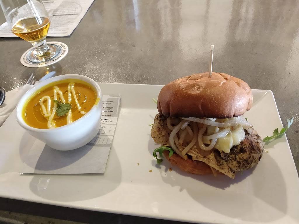 Plan 9 Alehouse | restaurant | 155 E Grand Ave, Escondido, CA 92025, USA | 7604898817 OR +1 760-489-8817