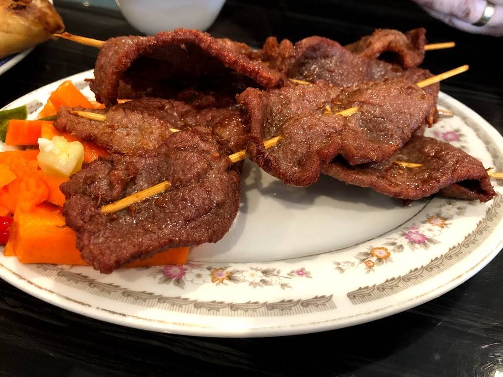 Cambodian Noodle King | restaurant | 110 Pony Dr #15, Newmarket, ON L3Y 7B6, Canada | 9058364479 OR +1 905-836-4479