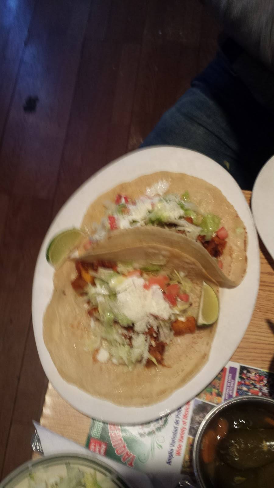 Taqueria Los Jarritos | restaurant | 121A Nagle Ave, New York, NY 10040, USA | 2127402496 OR +1 212-740-2496