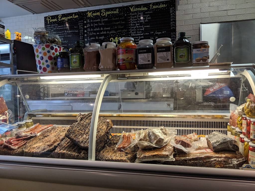 Main Deli - Smoked Meat - Steak - Poutine | restaurant | 3864 Boul St-Laurent, Montréal, QC H2W 1Y2, Canada | 5148438126 OR +1 514-843-8126