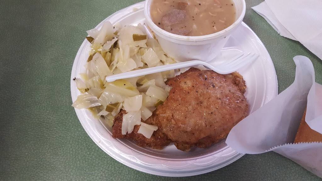 Lees Country Kitchen | restaurant | 2602 Old Creek Rd, Greenville, NC 27834, USA | 2527520837 OR +1 252-752-0837