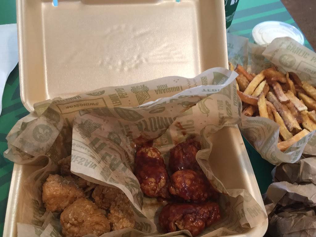 Wingstop | restaurant | 290 Main St, Nashua, NH 03060, USA | 6034173850 OR +1 603-417-3850