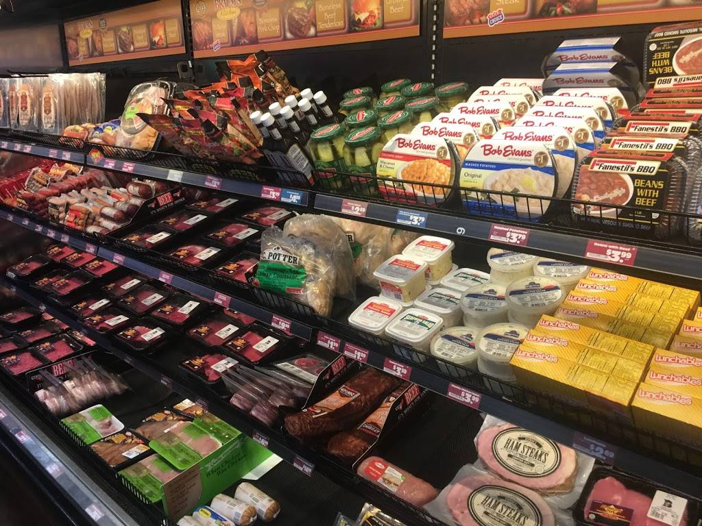 Braums Ice Cream & Burger Restaurant | restaurant | 2410 W Edmond Rd, Edmond, OK 73012, USA | 4053409288 OR +1 405-340-9288