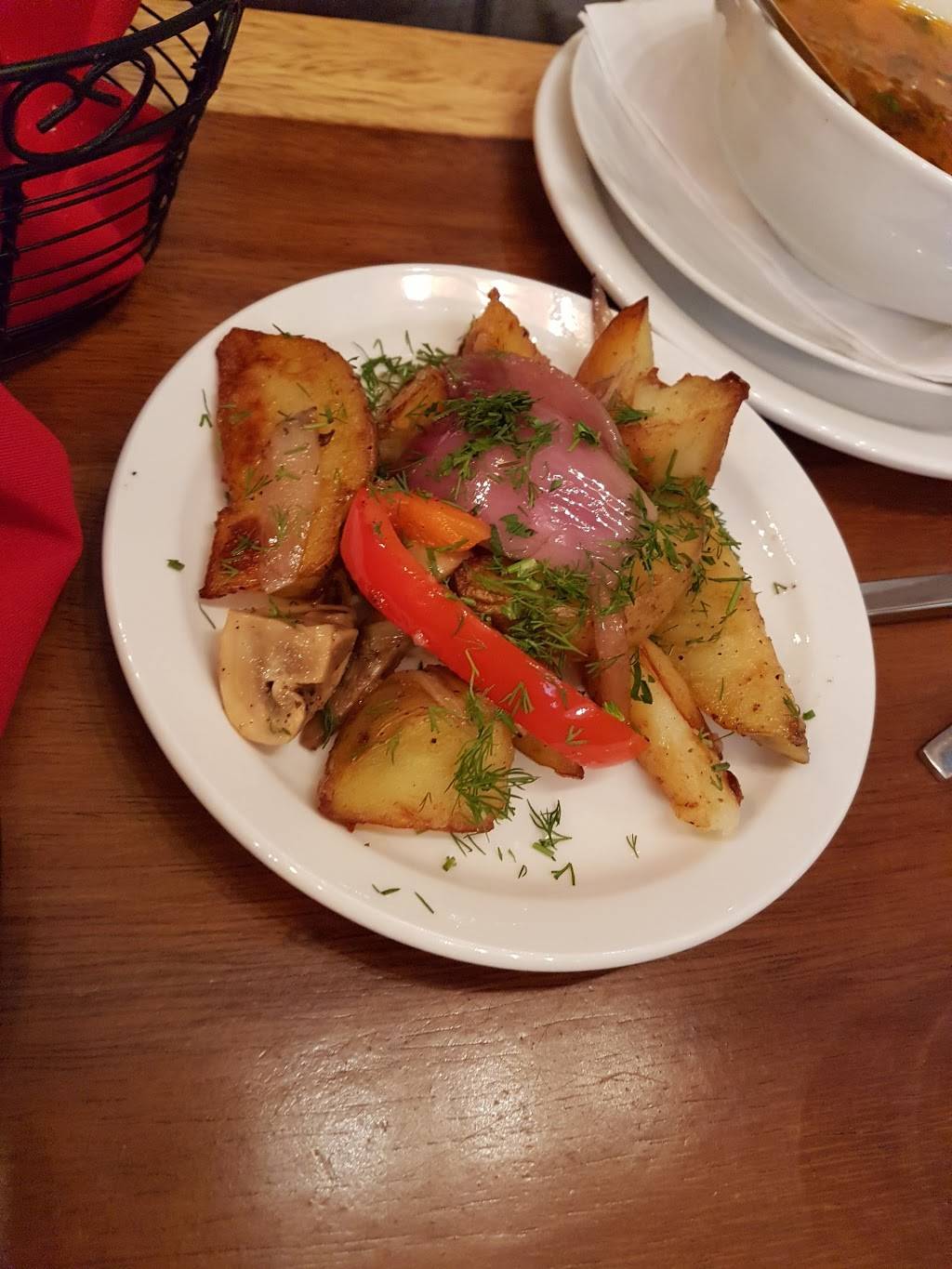 Sarko Restaurant | restaurant | 1480 Major MacKenzie Dr W, Maple, ON L6A 4H6, Canada | 9054174664 OR +1 905-417-4664