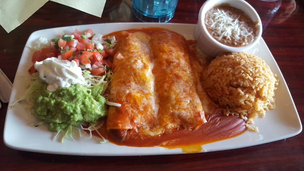 Salsa Verdes | restaurant | 2325 Palos Verdes Dr W, Palos Verdes Estates, CA 90274, USA | 4242069456 OR +1 424-206-9456