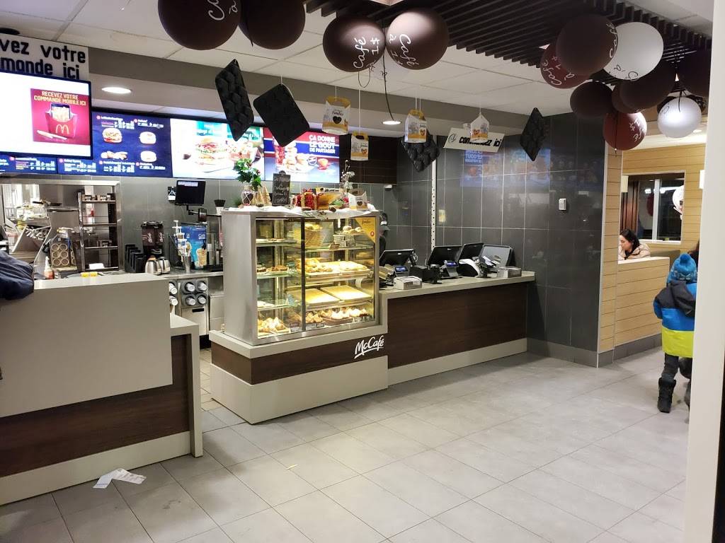 McDonalds | cafe | 4900 Boul, Rue Jean-Talon, Saint-Léonard, QC H1S 2V9, Canada | 5147282979 OR +1 514-728-2979