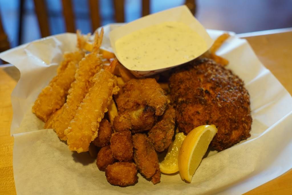 Pepperdock Restaurant | restaurant | 2618 Alki Ave SW, Seattle, WA 98116, USA | 2069351000 OR +1 206-935-1000