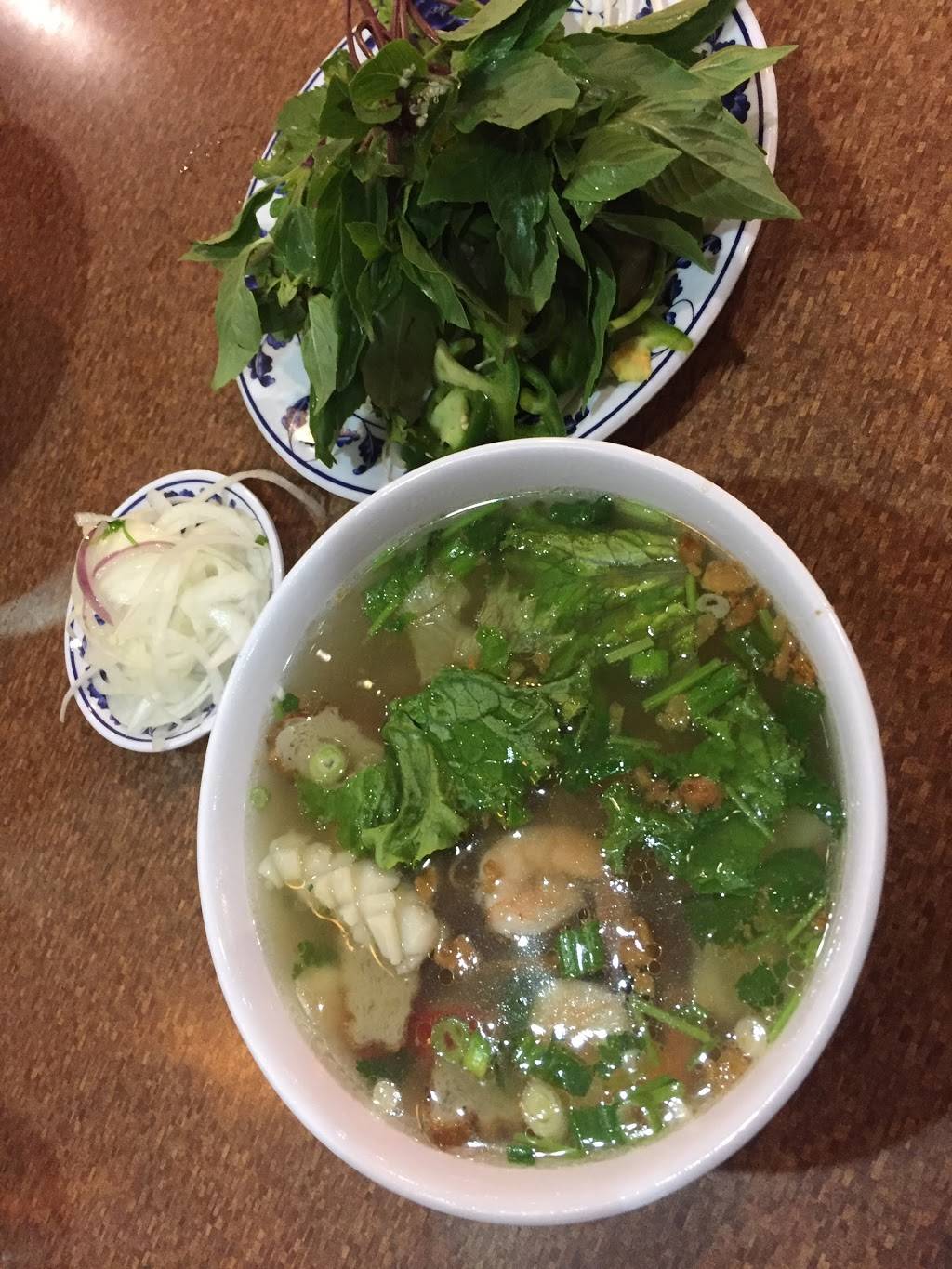 Pho Tau Bay | restaurant | 1628 Hostetter Rd # D, San Jose, CA 95131, USA | 4084417261 OR +1 408-441-7261