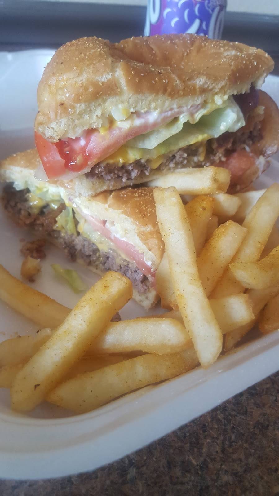 Utopia Soul Food | restaurant | 3069 Dr Martin Luther King Jr Blvd, Fort Myers, FL 33916, USA | 2397033612 OR +1 239-703-3612